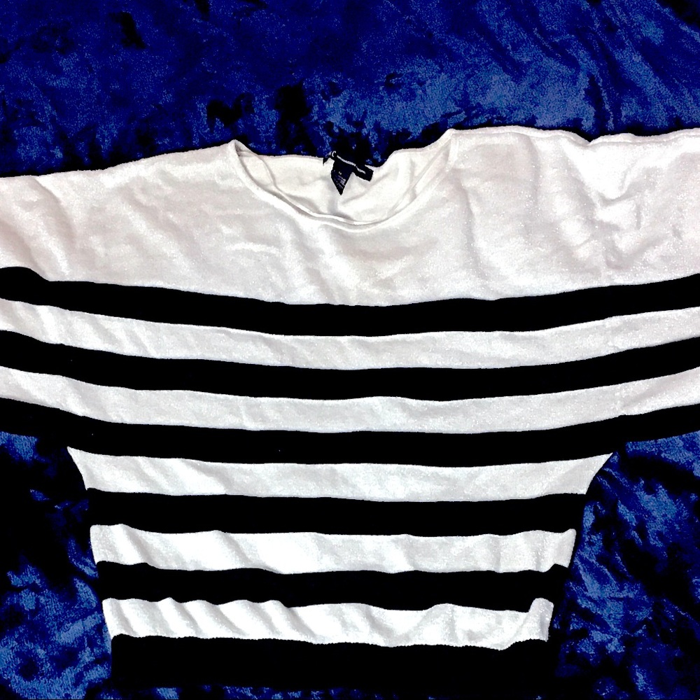 INC black and white top sized Medium